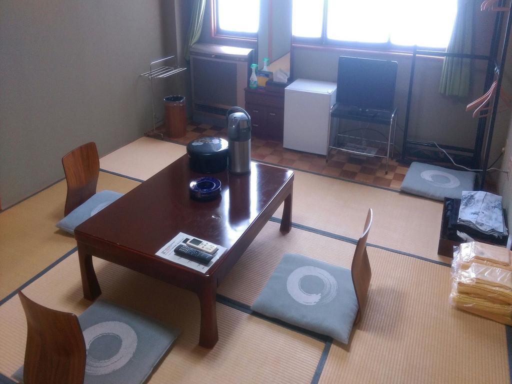 Kashiwagi Onsen Hotel Hirakawa Buitenkant foto